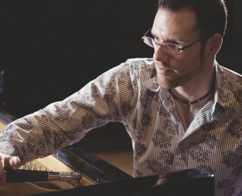 Pascal Monti | Der Klavierstimmer | Magazin Zürich